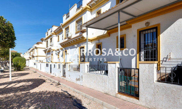 Resale - Semi-detached house - Torrevieja - Costa Blanca