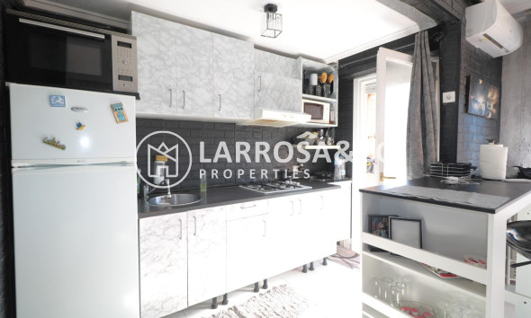 Resale - Apartment - Torrevieja - El molino