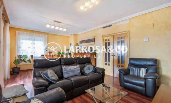 Resale - Detached House/Villa - Torrevieja - Aguas Nuevas