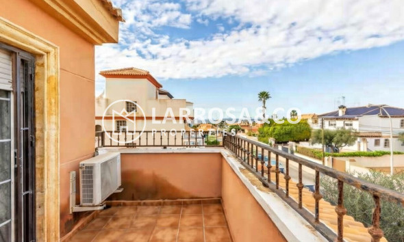 Resale - Detached House/Villa - Torrevieja - Aguas Nuevas