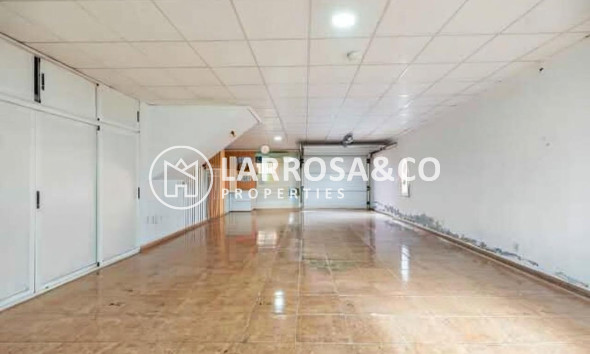 Resale - Detached House/Villa - Torrevieja - Aguas Nuevas