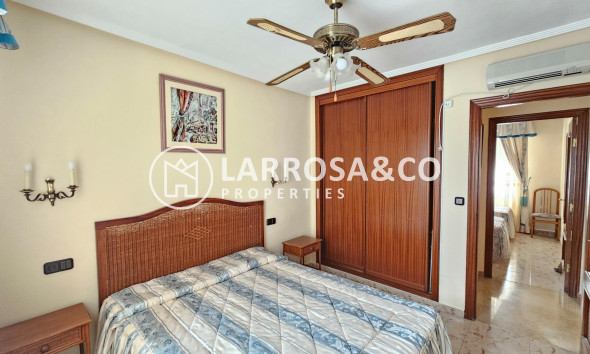 Resale - Detached House/Villa - Torrevieja - El chaparral