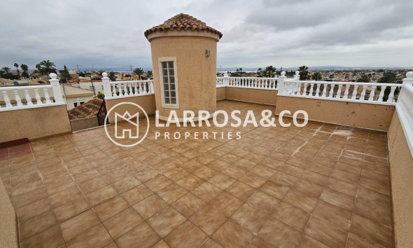 Resale - Detached House/Villa - Torrevieja - El chaparral