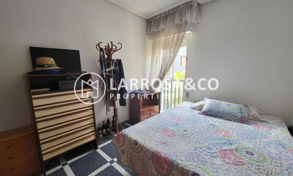 Resale - Apartment - Torrevieja - Centro