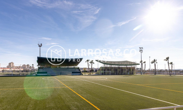 Resale - Apartment - Torrevieja - Centro - Muelle Pesquero