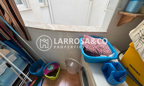 Resale - Apartment - Torrevieja - Los Locos Beach