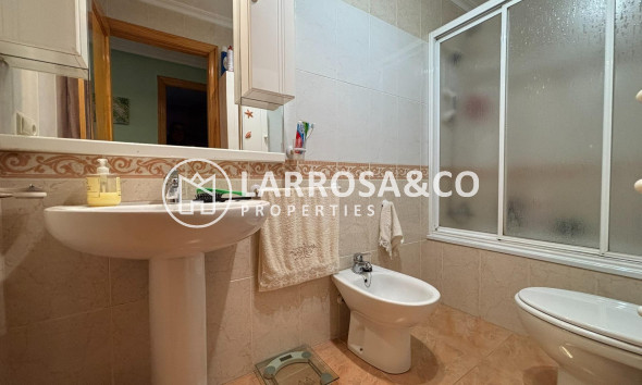 Resale - Apartment - Torrevieja - Los Locos Beach