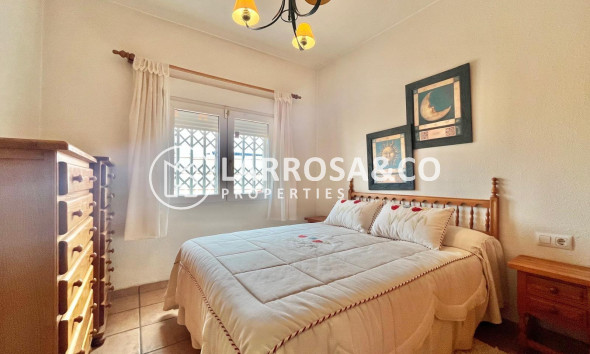 A Vendre - Villa - Torrevieja - Los Balcones - Los Altos del Edén