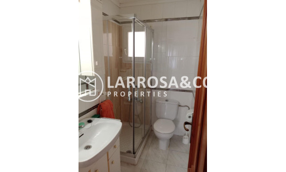 Resale - Apartment - Torrevieja - Playa del cura