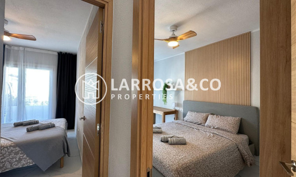 Вторичный рынок - Бунгало - Торревьеха - Лос Балконес