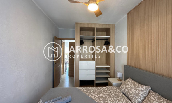 Вторичный рынок - Бунгало - Торревьеха - Лос Балконес