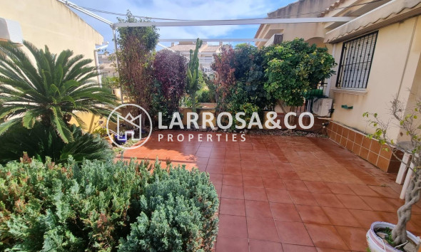 A Vendre - Semi-detached house - Guardamar del Segura - Urbanizaciones