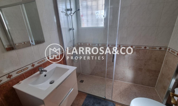 A Vendre - Semi-detached house - Guardamar del Segura - Urbanizaciones