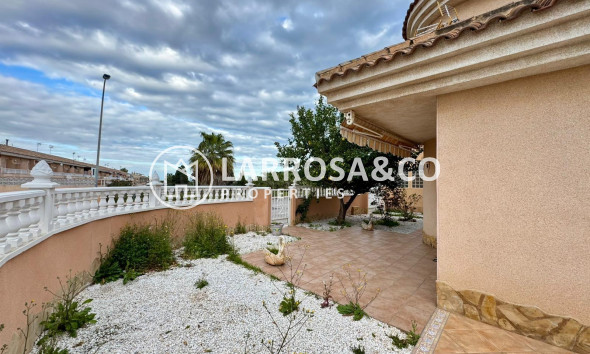 A Vendre - Villa - Torrevieja - Costa Blanca