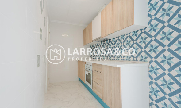 Reventa - Apartamento - Torrevieja - Playa del Acequión