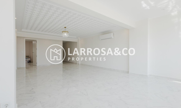 Reventa - Apartamento - Torrevieja - Playa del Acequión