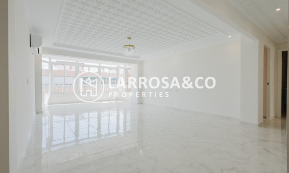 Reventa - Apartamento - Torrevieja - Playa del Acequión