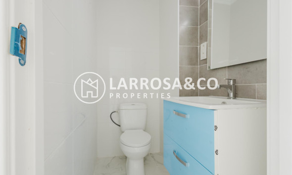 Reventa - Apartamento - Torrevieja - Playa del Acequión