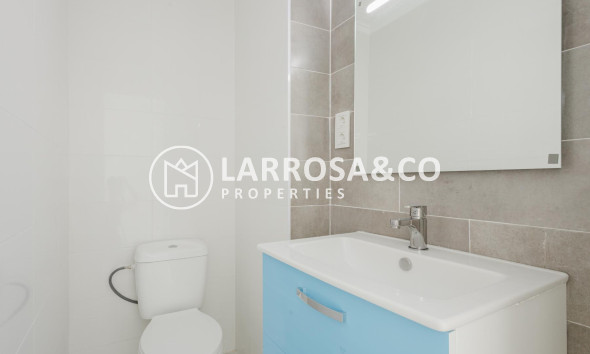 Reventa - Apartamento - Torrevieja - Playa del Acequión