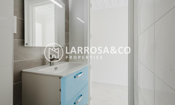 Reventa - Apartamento - Torrevieja - Playa del Acequión