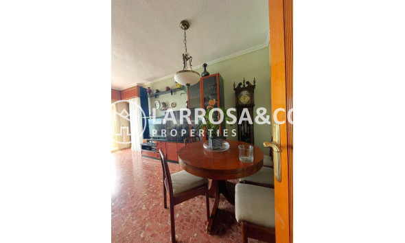 Herverkoop - Apartment - Torrevieja - Estacion de autobuses