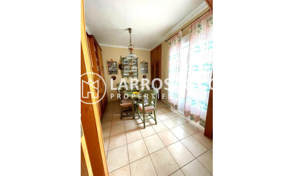 Herverkoop - Apartment - Torrevieja - Estacion de autobuses