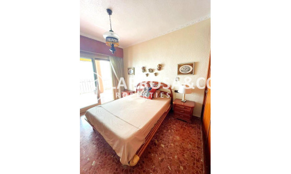 Herverkoop - Apartment - Torrevieja - Estacion de autobuses