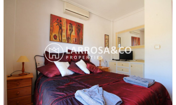 Herverkoop - Villa - Villamartín - Costa Blanca