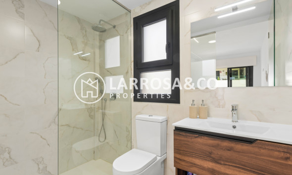 Reventa - Apartamento - Villamartín - Costa Blanca