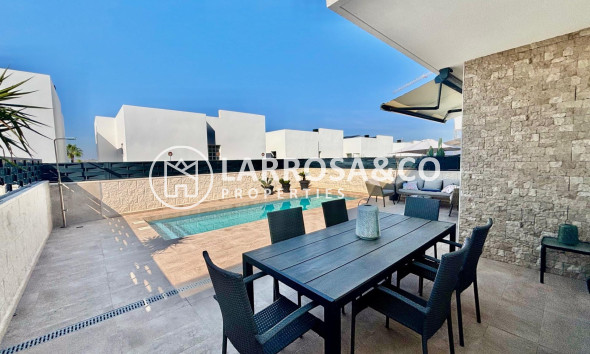 Resale - Detached House/Villa - Benijofar - Pueblo 4