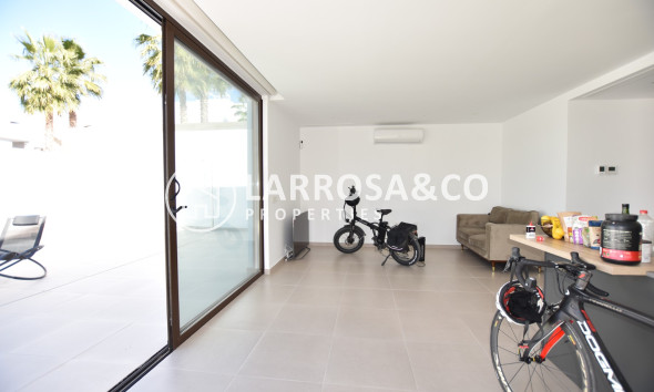 Herverkoop - Villa - Benijofar - Costa Blanca