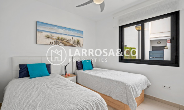 Herverkoop - Apartment - Orihuela costa - Costa Blanca