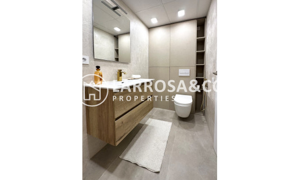 Resale - Apartment - Torrevieja - Costa Blanca