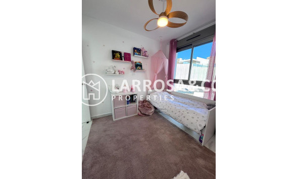 Resale - Detached House/Villa - Villamartín - Costa Blanca