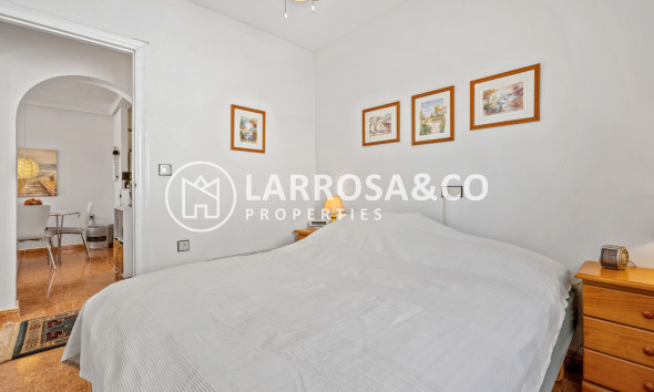 Resale - Semi-detached house - La Marina - Costa Blanca