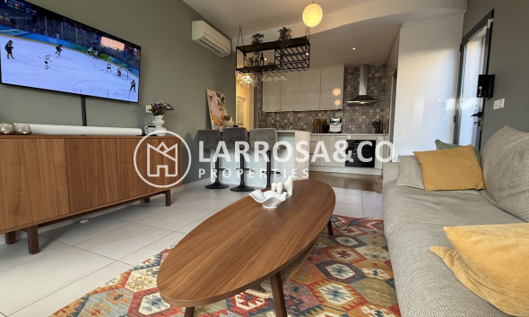 Resale - Detached House/Villa - La Zenia - Costa Blanca