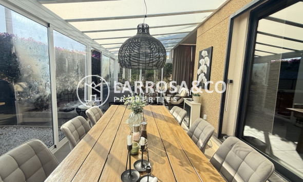 Resale - Detached House/Villa - La Zenia - Costa Blanca