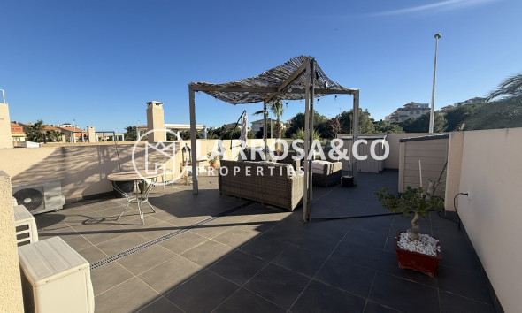 Resale - Detached House/Villa - La Zenia - Costa Blanca