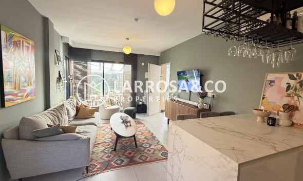 Resale - Detached House/Villa - La Zenia - Costa Blanca