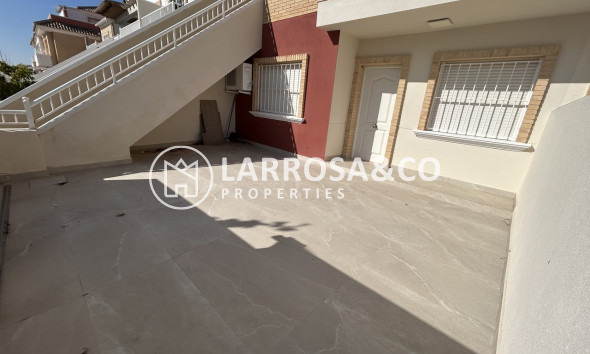 Resale - Apartment - Pilar de la Horadada - Costa Blanca
