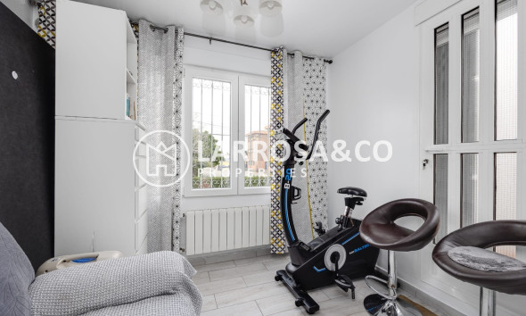 Herverkoop - Semi-detached house - Torrevieja - Costa Blanca