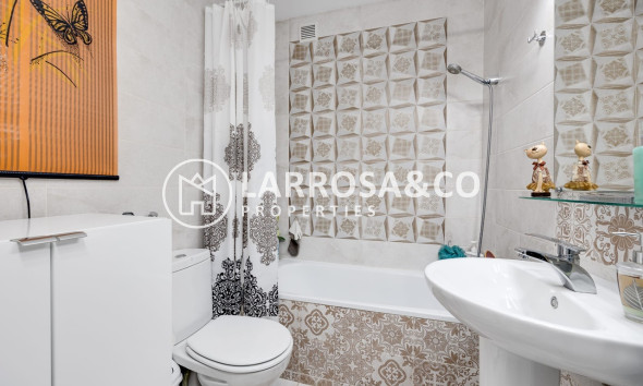 Herverkoop - Semi-detached house - Torrevieja - Costa Blanca