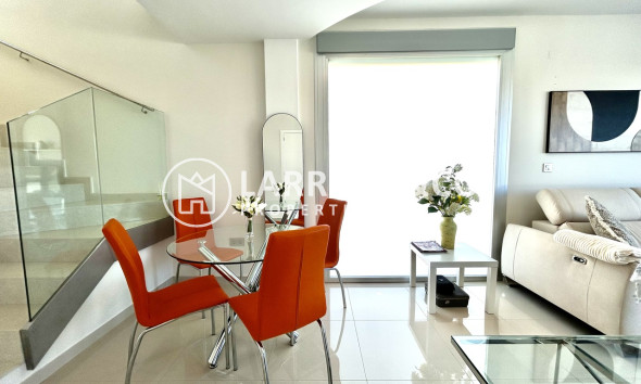 Resale - Detached House/Villa - Villamartín - Costa Blanca