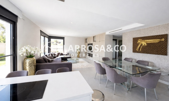 A Vendre - Villa - Los Balcones - Costa Blanca