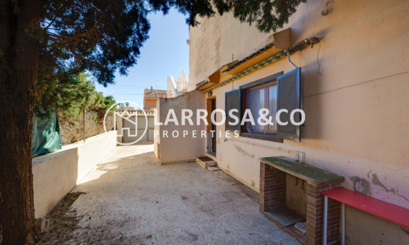 Herverkoop - Semi-detached house - Torrevieja - Nueva Torrevieja