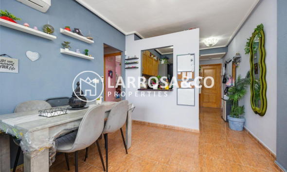 Herverkoop - Apartment - Torrevieja - Centro