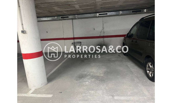 Resale - Apartment - Guardamar del Segura