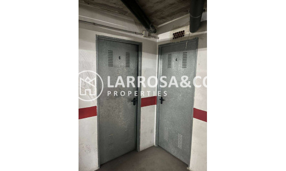 Resale - Apartment - Guardamar del Segura