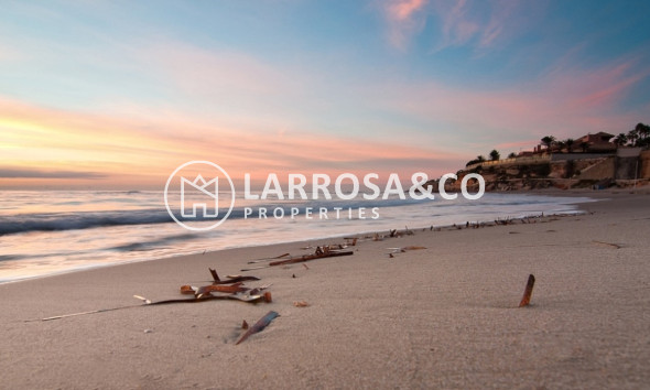 Resale - Detached House/Villa - Orihuela costa - Costa Blanca