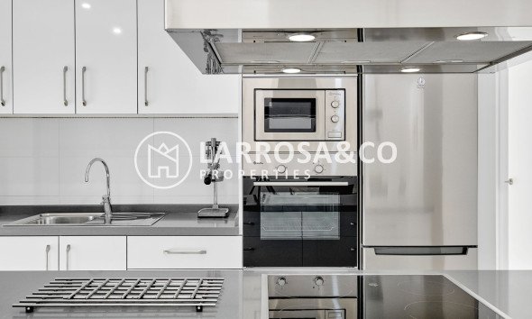 Resale - Apartment - Orihuela costa - Costa Blanca